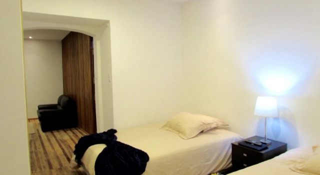 San Blas House & Suites, Забронировать Отель Кито Сьерра, рядом с Del Arbolito Park