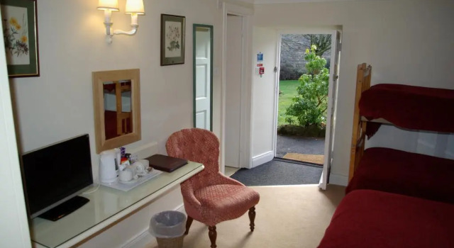 The Pheasant Inn, Book Bed and Breakfast Hoteller i Borders med parkering, Parkering