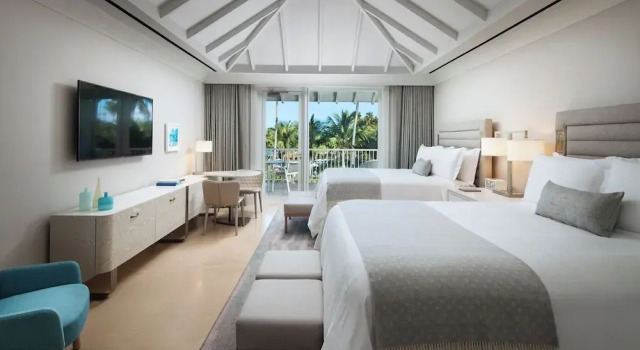 Четырёхместный номер Standard с балконом и с видом на сад Four Seasons Resort and Residences Puerto Rico