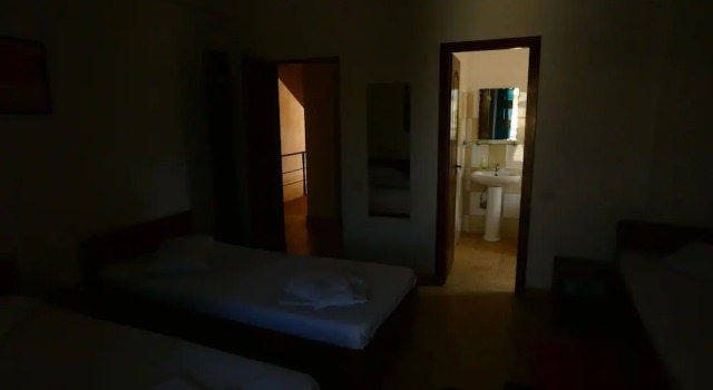 Трёхместный номер Standard Taxi Hostel