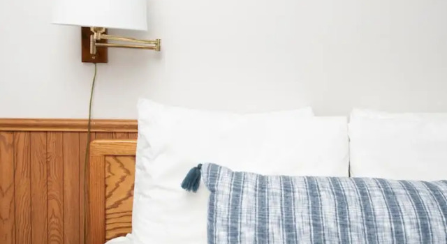 Четырёхместный номер Standard с видом на озеро Seagull Bay Motel