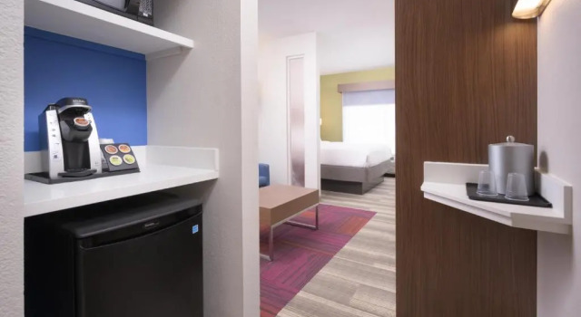 Люкс Holiday Inn Express Hotel & Suites Chattanooga Downtown by IHG