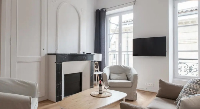 Appartement Chapeau Rouge, Забронировать Апартаменты/квартира Апартаменты Бордо, рядом с Церковь Нотр-Дам, Апартаменты/квартира