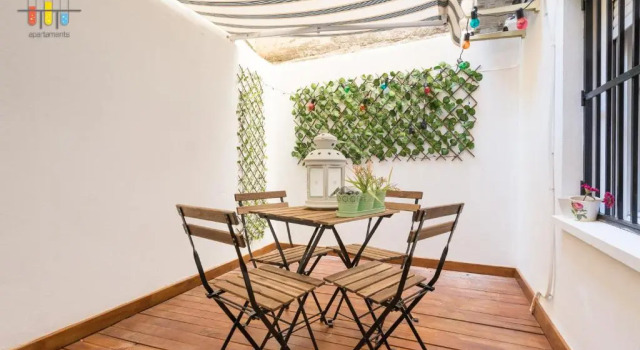 LAB 36 Apartaments, Забронировать Отель Малага Коста-дель-Соль, рядом с Музей Кармен Тиссен
