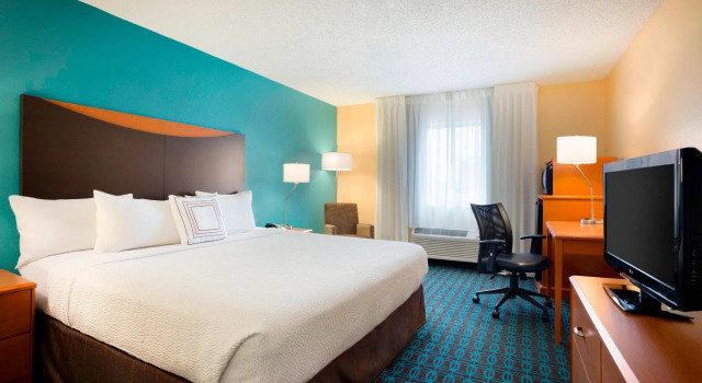Двухместный номер Standard Fairfield Inn & Suites Fort Worth University Drive