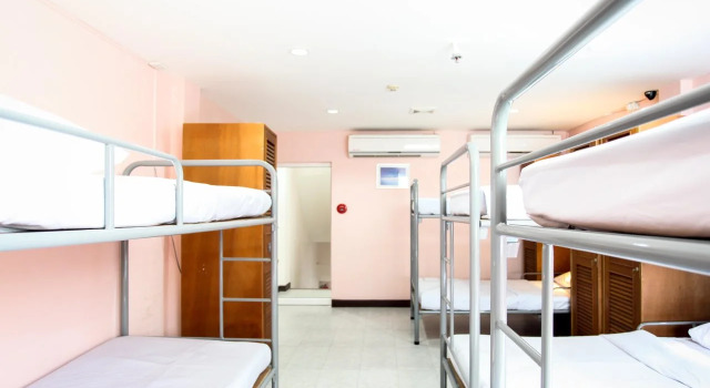 Hostel 8 Sukhumvit Nana Bangkok