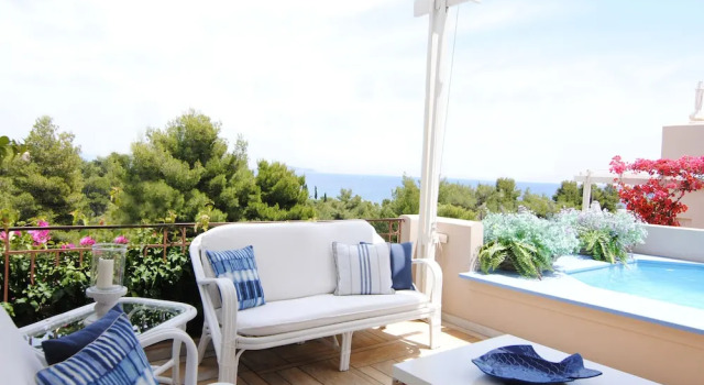 Семейная вилла с 4 комнатами с видом на море Pentathlon Villas