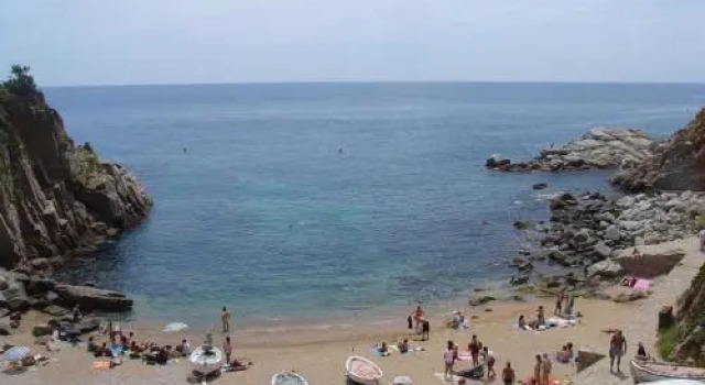 Lets Holidays apartment Ancora 5