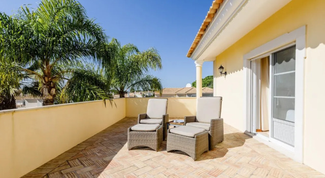 Вилла с 4 комнатами с балконом Endless Summer Luxury Villa