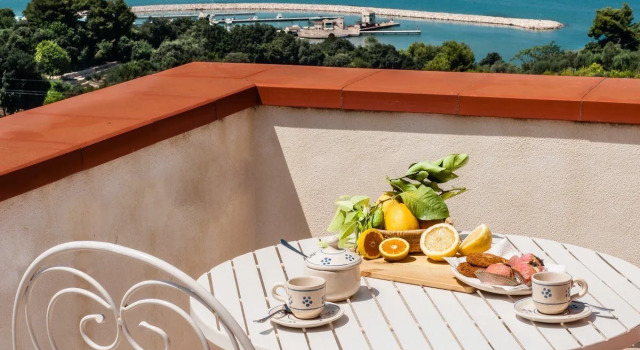 I Frangiventi B&B, Book Bed and Breakfast Hoteller i Foresta Umbra med parkering, Parkering