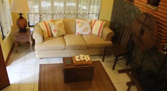 Miguel's Place at Canyon Woods Resort, Book Resort Trece Martires Luzon