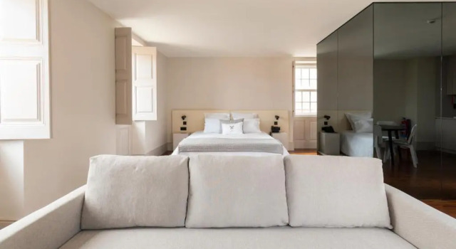 Deluxe Vila Casa Noronha Lima Historic Stay