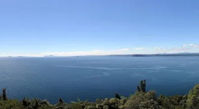 Pukawa Villas Formerly Oreti Village Resort, Забронировать Апарт-отель Апарт-отели Lake Taupo, Апарт-отель