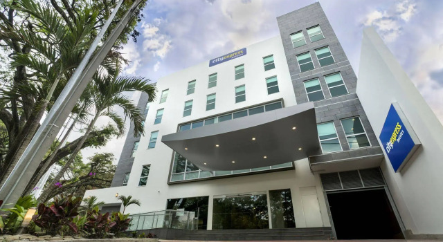 City Express Plus by Marriott Cali Colombia, Забронировать Отель Отели Кали 3 звезды, рядом с The Plane's Park, 3*