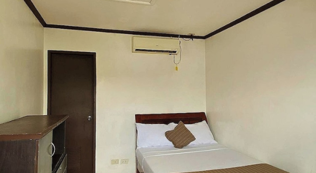 Номер Economy Subiza Beach Resort