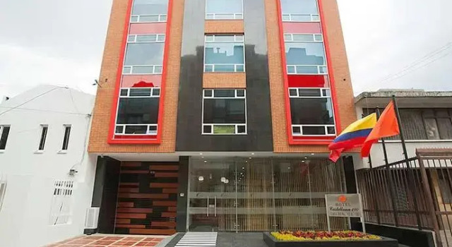 Confort 80 Castellana 100, Rezervați Hotel Bogotá Columbia