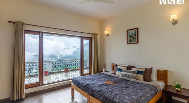 3BHK Villa w Vast Valley View l Hillside Hideaway by Roamhome, Rezervovat Vila Hotely v Mussoorie s parkováním, Parkování