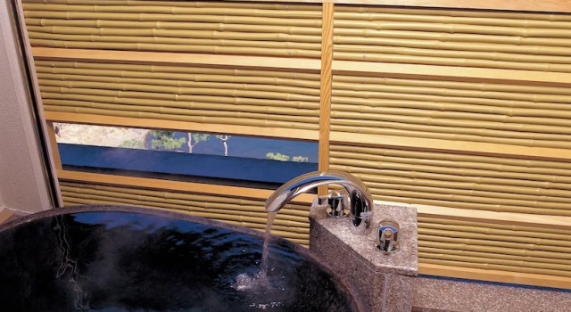 Номер With Open-Air Bath с видом на озеро Wakakusa no Yado Maruei Ryokan