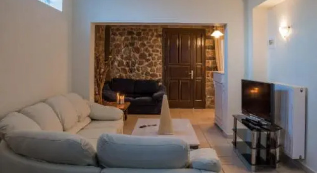 Sea View Suite Methana, Забронировать Отель Агиос-Георгиос Эвбея