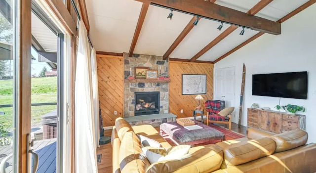 Cozy Mtn-view Chalet < 2 Mi to Windham Slopes, Boek Chalet Windham 