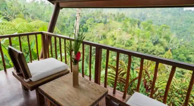 Awan Biru Resort, Rezervovat Lázně / Resort Hotely v Bali se snídaní, Snídaně