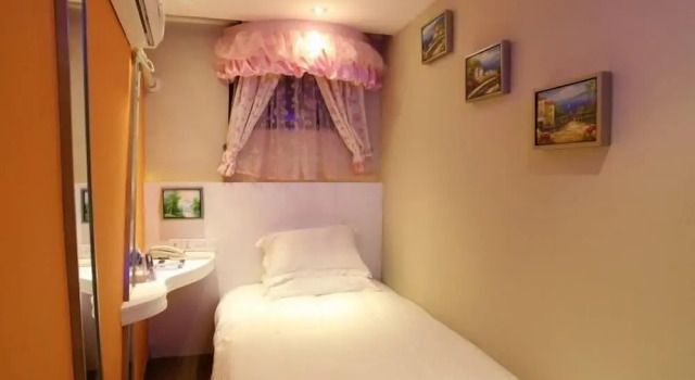 GreenTree Inn Nanning Jiangnan Wanda Plaza Tinghong Road Express Hotel