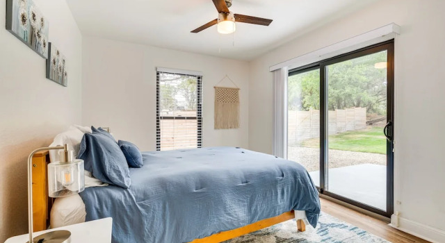 Texas Family-friendly Escape w/ Pool: Near Lake!, 预订 酒店 奥斯汀 Greater Austin