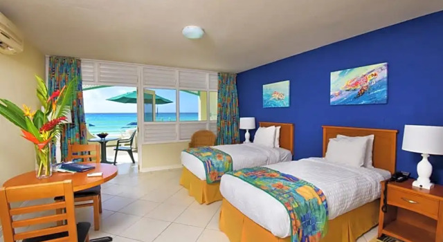 Люкс Coral Mist Beach Hotel