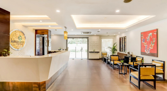 Lemon Tree Hotel, Ahmedabad, Забронировать Отель Наваррангпура Ахмадабад