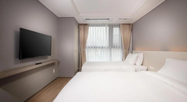 Sollago Myeongdong Hotel & Residence