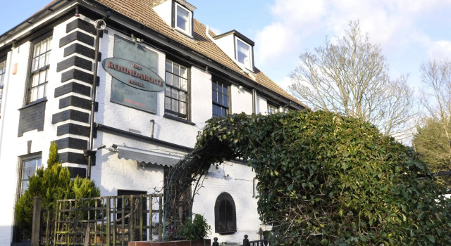 The Roundabout Hotel, Book Hotel Hoteller i Fareham med parkering, Parkering