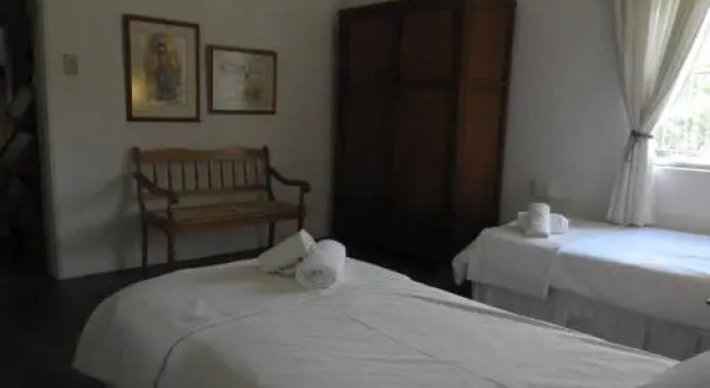HH 820 Accomodation