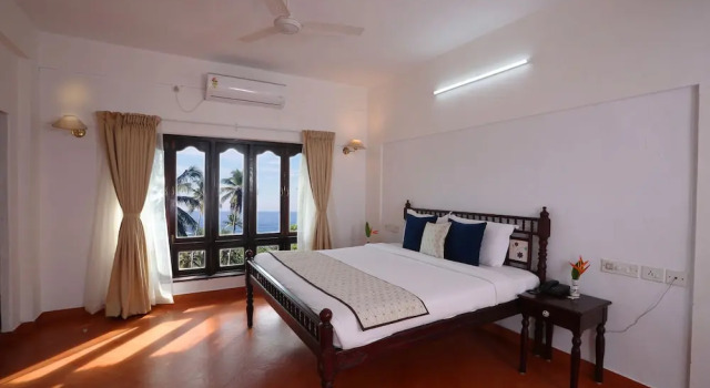 Семейный люкс с 2 комнатами с видом на океан Getaway Beach Resort Kovalam