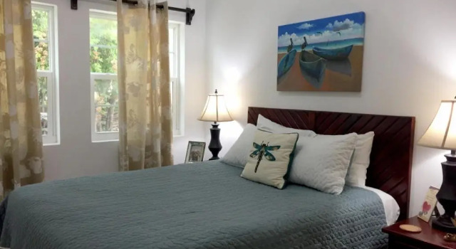 Двухместный номер Standard с балконом и с видом на сад Best Western Grand Baymen Gardens