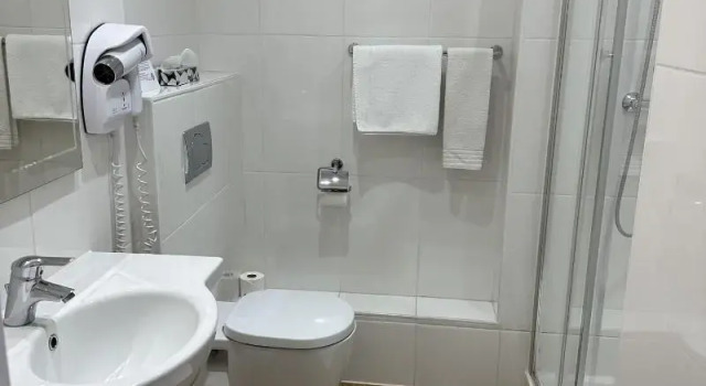 Двухместный номер Superior Churchill Hotel Bayeux Centre