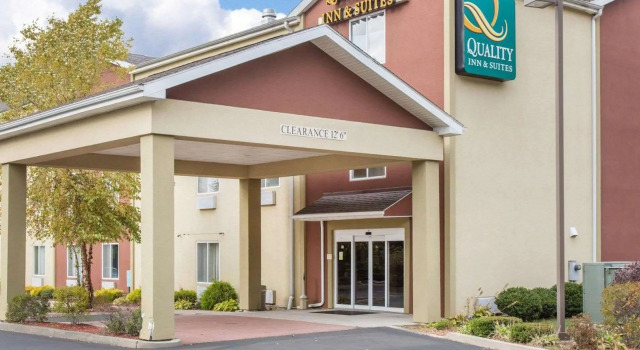 Двухместный номер Standard Quality Inn & Suites