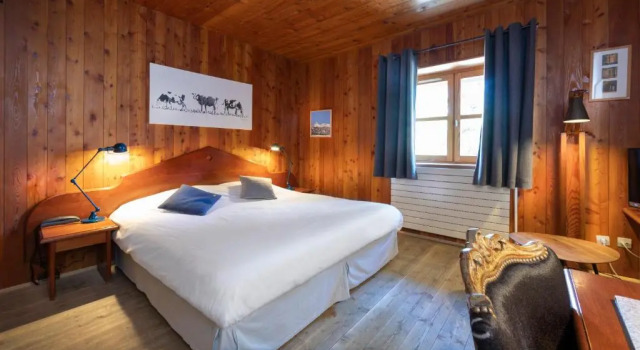 Hotel du Golf, Забронировать Отель Отели Коррансон-ан-Веркор с завтраком, рядом с Горнолыжный подъемник Les Lattes Ski Lift, Завтраки