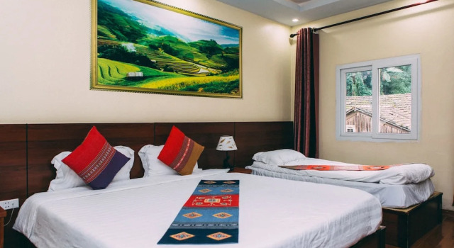 Трёхместный номер Superior с балконом Sapa Unique Hotel
