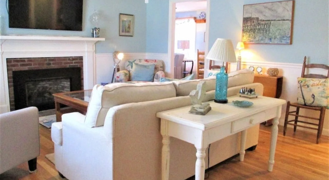 387 Strawberry Hill - 4 Bedroom House, Book Hotel Centerville Cape Cod