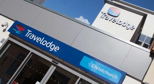 Travelodge Christchurch, Book Hotel Hoteller i Christchurch med parkering, Parkering
