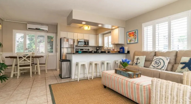 AM Beach Place Unit 3