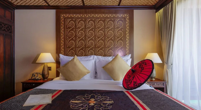 Двухместный номер Deluxe с балконом Heritage Line Anawrahta Cruise