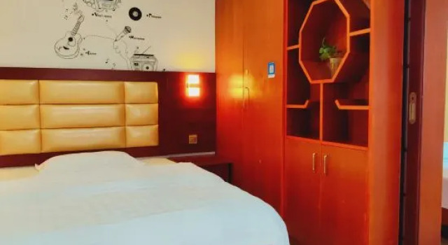Двухместный люкс c 1 комнатой Chenxi Apartment Hotel