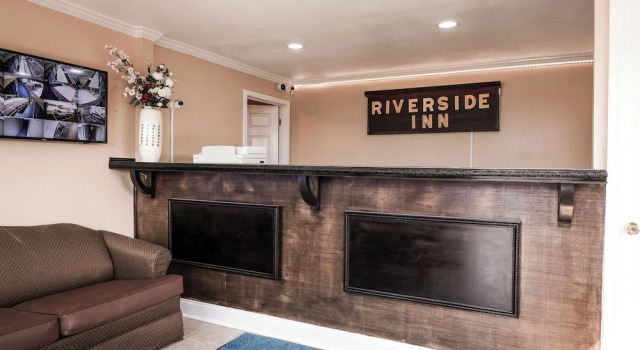 Riverside Inn & Suites by OYO Danville Ceaser Casino, Prenota Hotel Danville Virginia