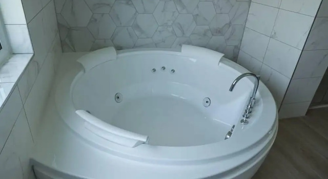 Люкс с видом на реку Riverside Lodge Hotel