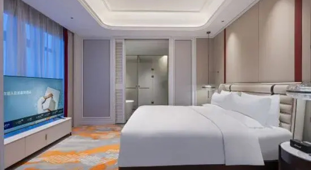 Люкс Deluxe Mövenpick by Accor Xuzhou