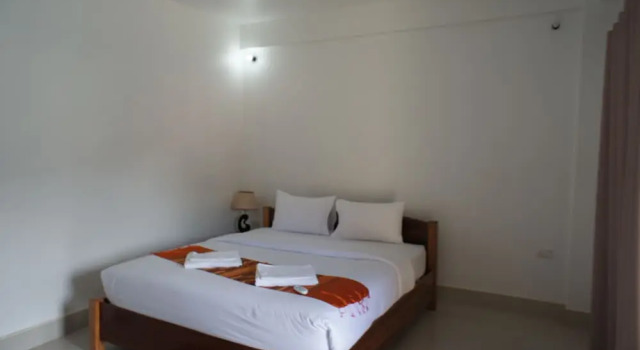 Одноместный номер Standard с балконом Lisha The Grand Riverside Hotel
