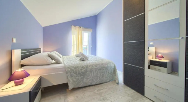 Villa Vrh, Book Villa Hotels in Kvarner Islands with a Pool, Swimming Pool