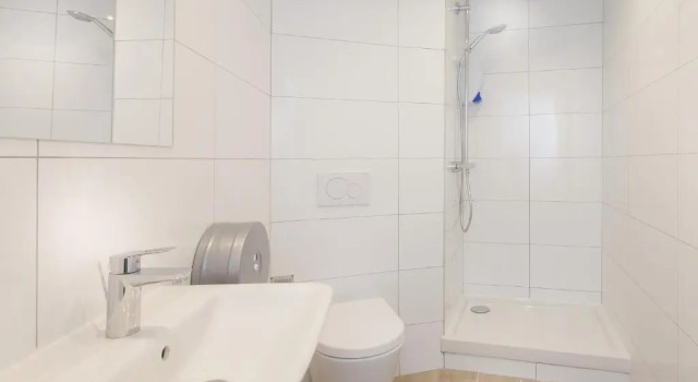 Кровать в общем номере Enjoy Hostel
