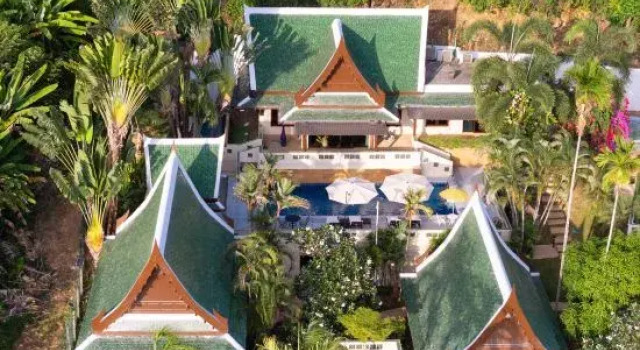 D Villa Phuket-Luxury 6-Bedroom Private Villa in Panwa Entire Place
